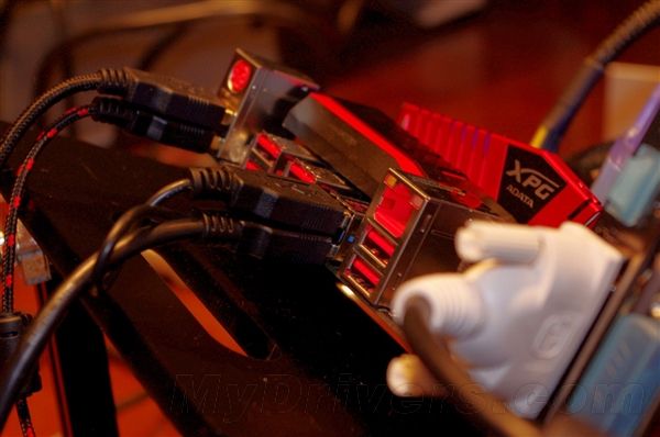 USB 3.1700MB/sٶȺܱ S䌍ô